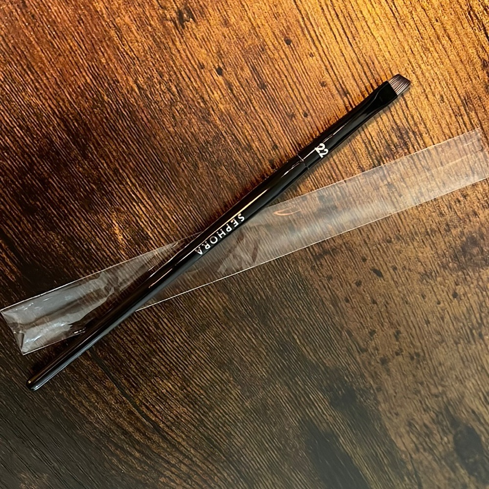 New Sephora eyeliner brush #22